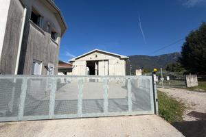 MAGAZZINO A BORSO DEL GRAPPA