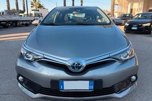 Toyota Auris 1.8 Hybrid Style