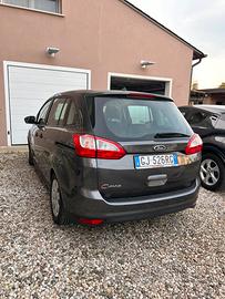 Ford grand c-max 7 posti