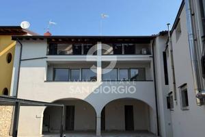 Appartamento di 157 m² con 3 locali a Manerba del 