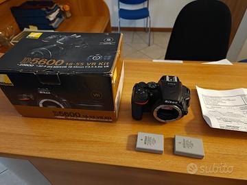 Nikon D5600 reflex 24MP – 11.559 scatti – 2 batter