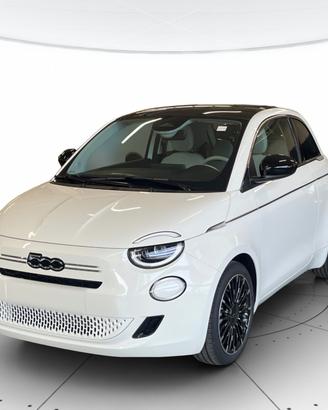 FIAT 500 1.0 Hybrid La Prima