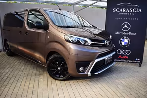 Toyota Proace Verso 2.0D 177 cv L2 Automatica Blac