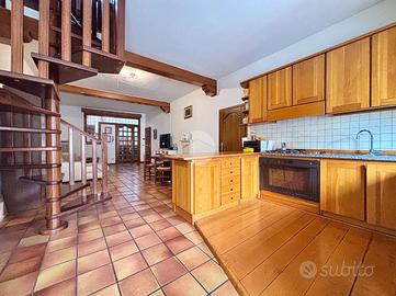 PORZIONE DI BIFAMILIARE A SAN GIOVANNI LUPATOTO