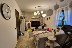 Elegante Villa Centrale con Giardino