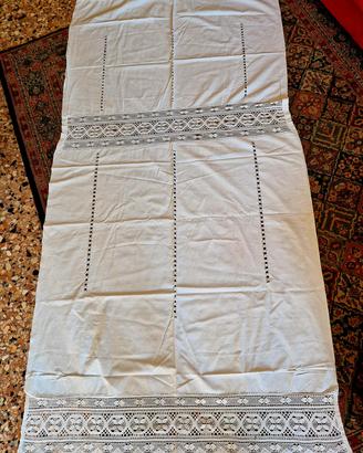 tenda in cotone con pizzo e ricamo 