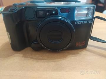 Fotocamea Olympus