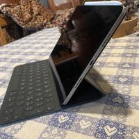 Ipad Pro (11”, 4ª gen), Smart Keyboard, Apple Pen