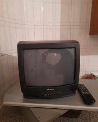 Tv 14° Nokia con telecomando.