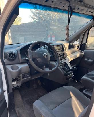 NISSAN NV 200 - RICAMBI