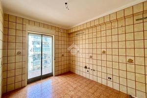 MONOLOCALE A PALERMO