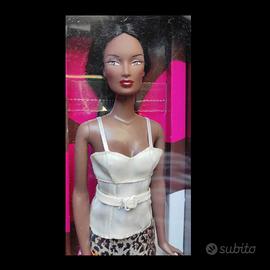 Janay - Studio it (bianco) Fashion Doll