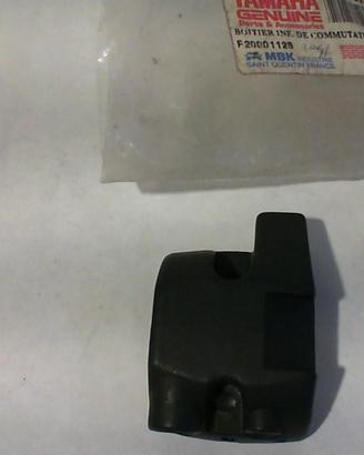 SUPPORTO INTERRUTTORE MANUBRIO BOOSTER YAMAHA 2006