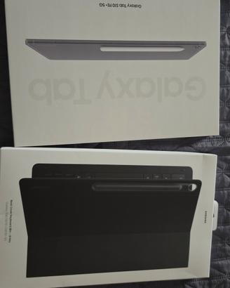 Galaxy Tab S10 FE+ 5G con Cover keyboard  slim