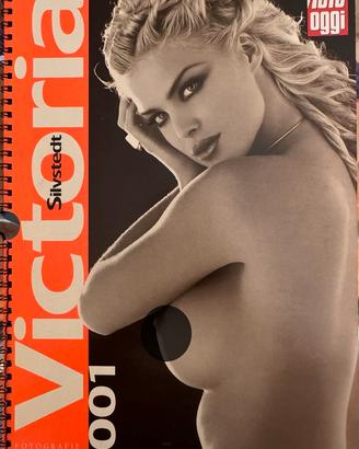 Calendario Victoria Silvstedt (Auto oggi)