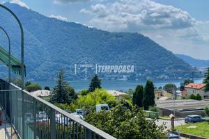 Trilocale a Cernobbio con vista panoramica sul Lag