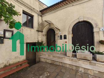 Appartamento di 95 m² con 5 locali a Tito