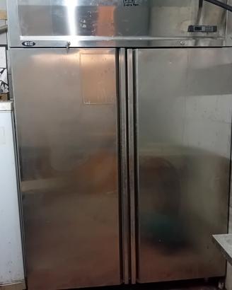 Congelatore a 2 ante