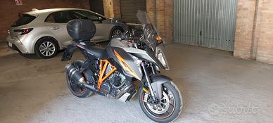 KTM 1290 Superduke GT