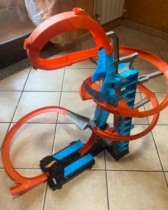 Hot Wheels Sky Crash Tower (GWT39)