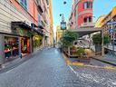 2-locali-a-napoli