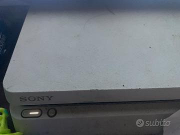 Ps4 slim bianca