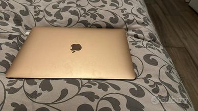 NEW MACBOOK AIR 2020 256SSD GOLD