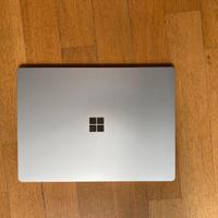 Computer microsoft surfeis