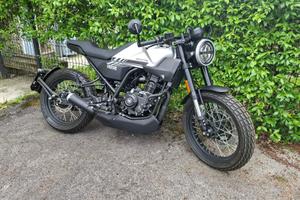 BRIXTON CROSSFIRE 125cc LIQUID COOLED