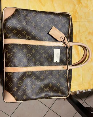 Borsa vuitton
