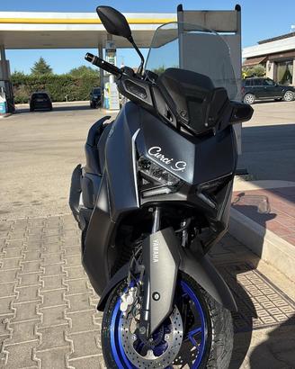 X Max 125