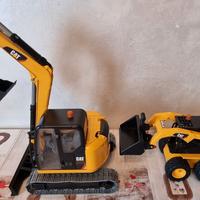 Escavatore e Bobcat Bruder CATERPILLAR