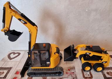Escavatore e Bobcat Bruder CATERPILLAR