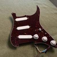 SET PICKUP EMG + Battipenna Fender originale