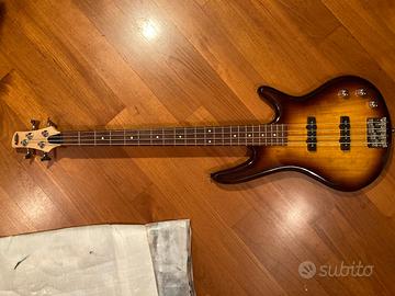 Basso Ibanez Gio GSR180