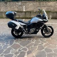 SUZUKI V-STROM 650