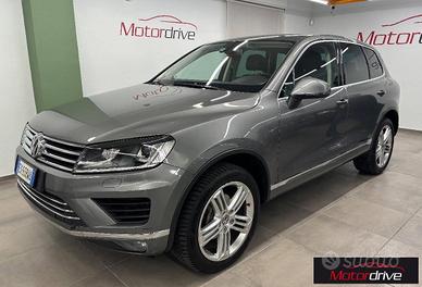 VOLKSWAGEN - Touareg - 3.0 TDI 204 CV tip. BlueM.