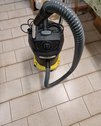 Aspiracenere karcher Ad 4 premium