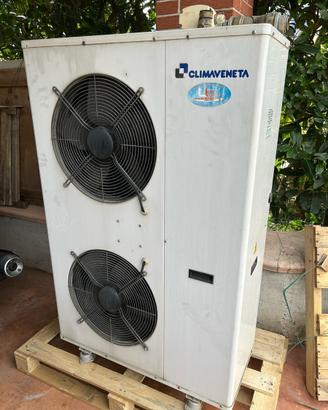 Pompa di calore Climaveneta AW 0061 HT
