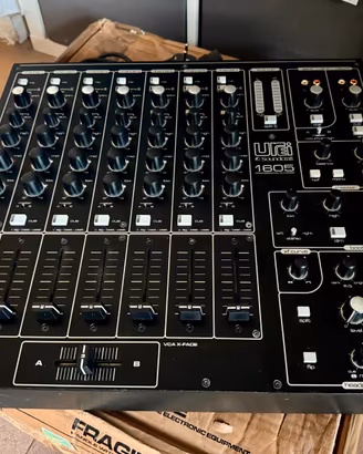 mixer Urei Soundcraft 1605