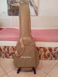 Chitarra acustica da viaggio con custodia