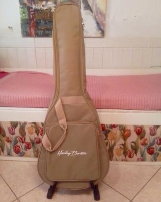Chitarra acustica da viaggio con custodia