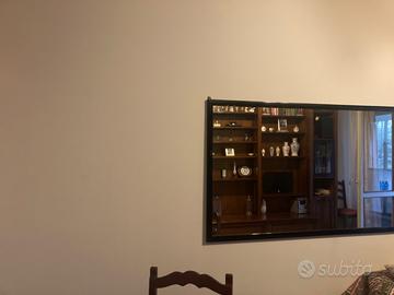 Specchio grande con cornice
