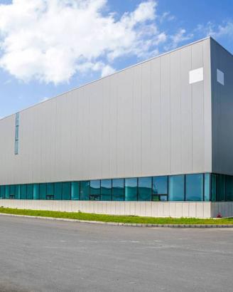 Immobile di 12000 m² con 5 locali a Medicina