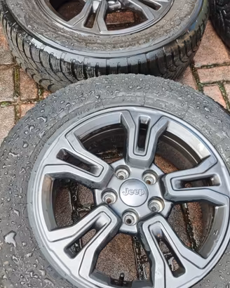 Kit cerchi in lega Jeep 16" orig. + g.  inv. Toyo