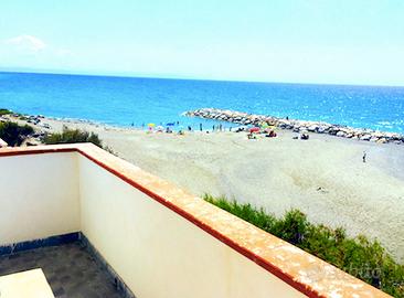 Monolocali Fronte Mare Amantea Campora