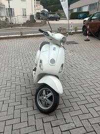 PIAGGIO VESPA ET4 150CC