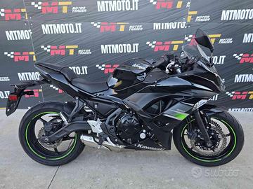 KAWASAKI Ninja 650 .