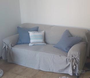 Copridivano e copripoltrona