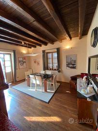 Appartamento di 160 m² con 5 locali a Bardonecchia